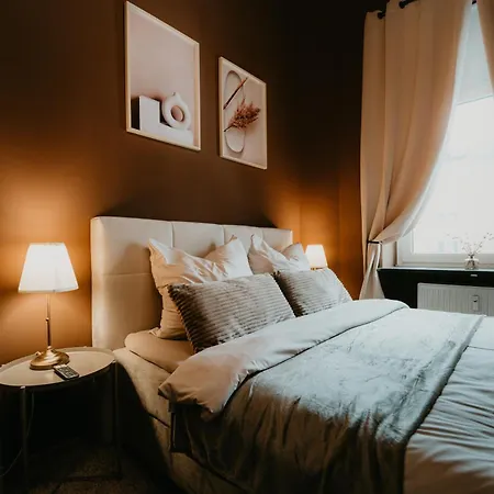 Appartement Llr Design - Sepia Toffee Im Zentrum Von