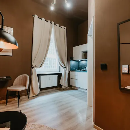 Llr Design - Sepia Toffee Im Zentrum Von Διαμέρισμα *