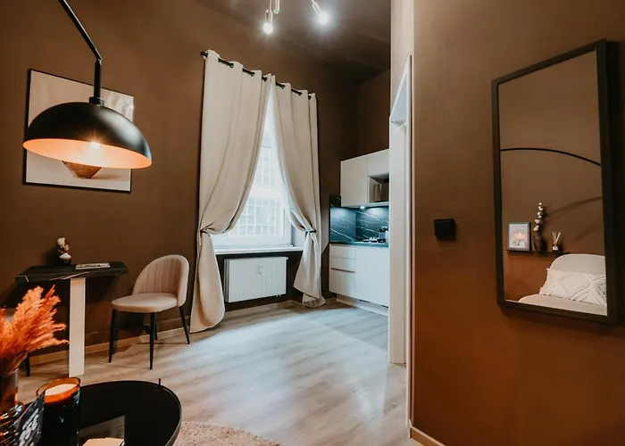 Llr Design - Sepia Toffee Im Zentrum Von Appartamento *